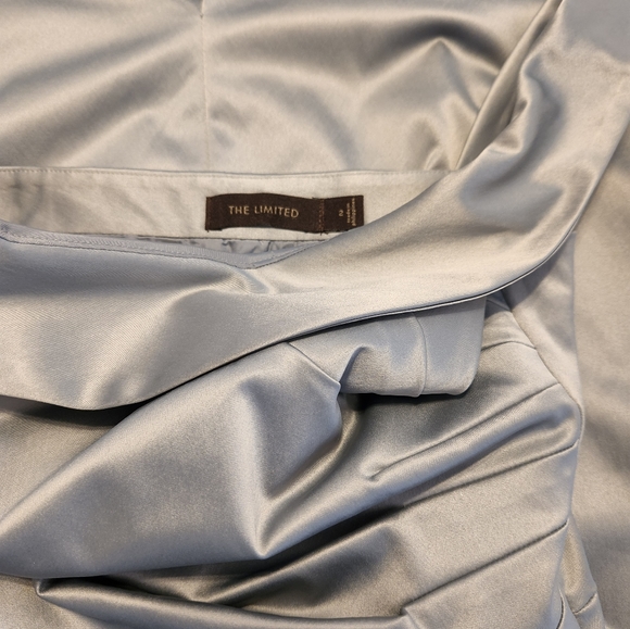 The Limited Silver/Grey Off The Shoulder Pleated Waist Evening Dress - Picture 3 of 13